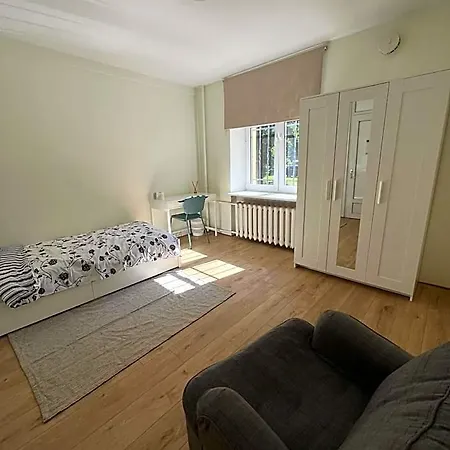 Peaceful In Shared Flat Close To Old Town Tallin