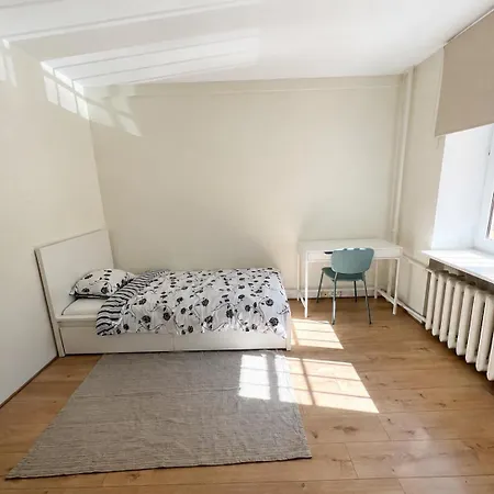 Peaceful In Shared Flat Close To Old Town Reval