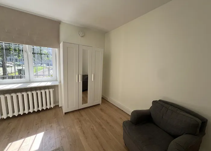 Peaceful In Shared Flat Close To Old Town 招待所 塔林