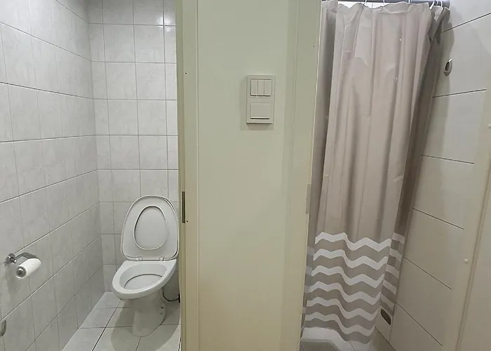 Peaceful In Shared Flat Close To Old Town 招待所 塔林